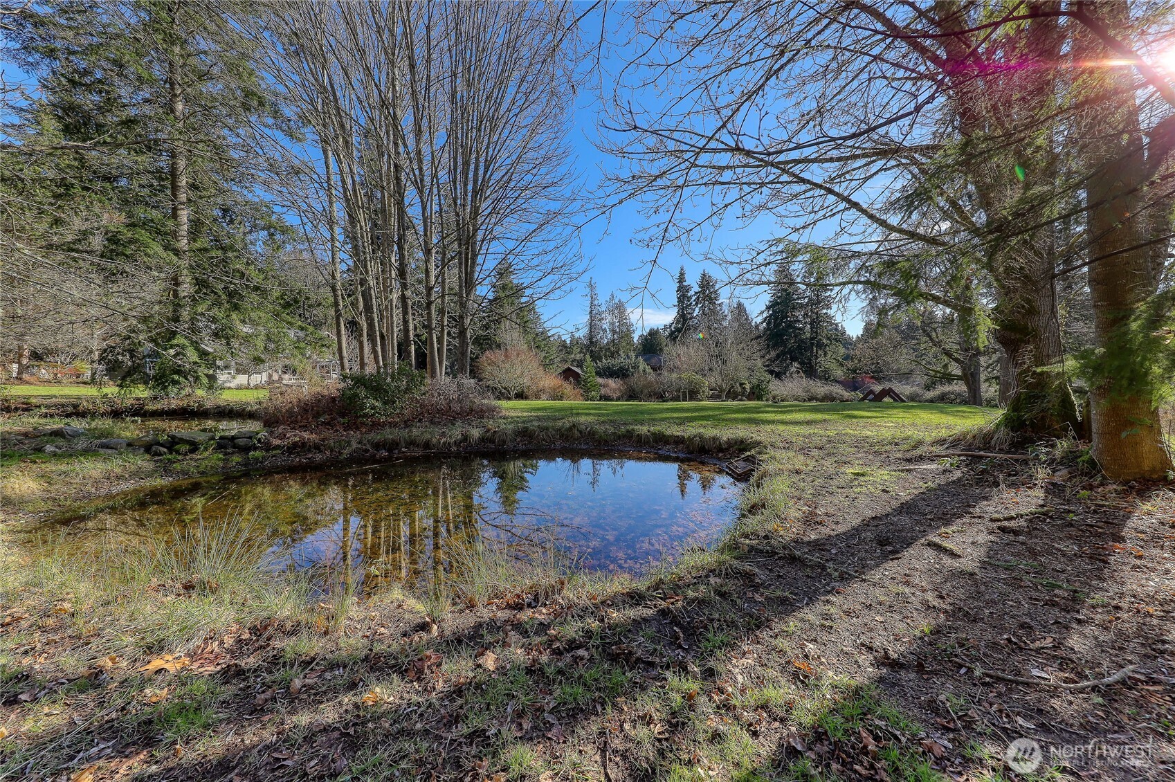9190 Fox Cove Lane NE, Bainbridge Island, WA 98110