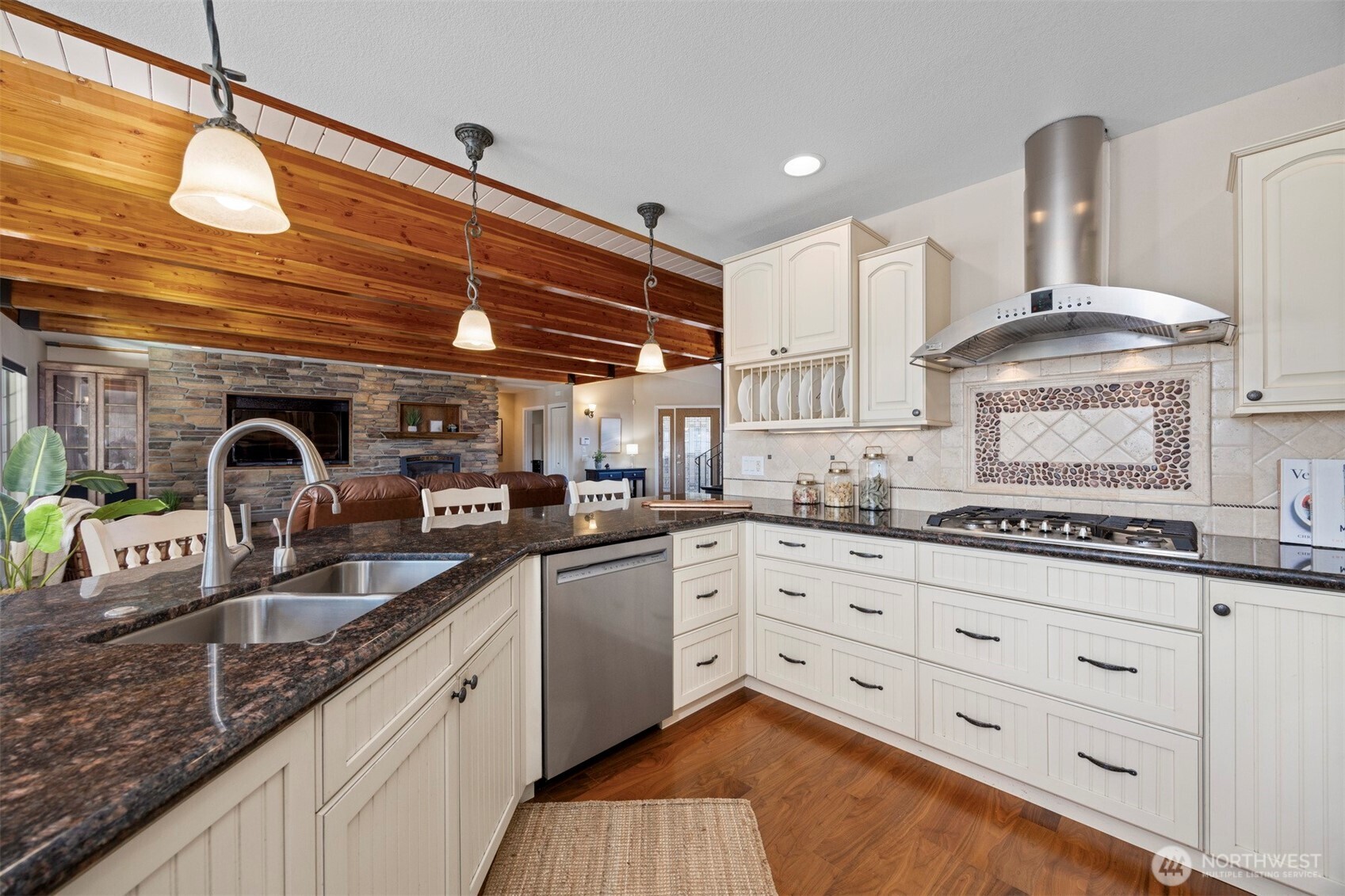 4121 Saltspring Drive , Ferndale, WA 98248