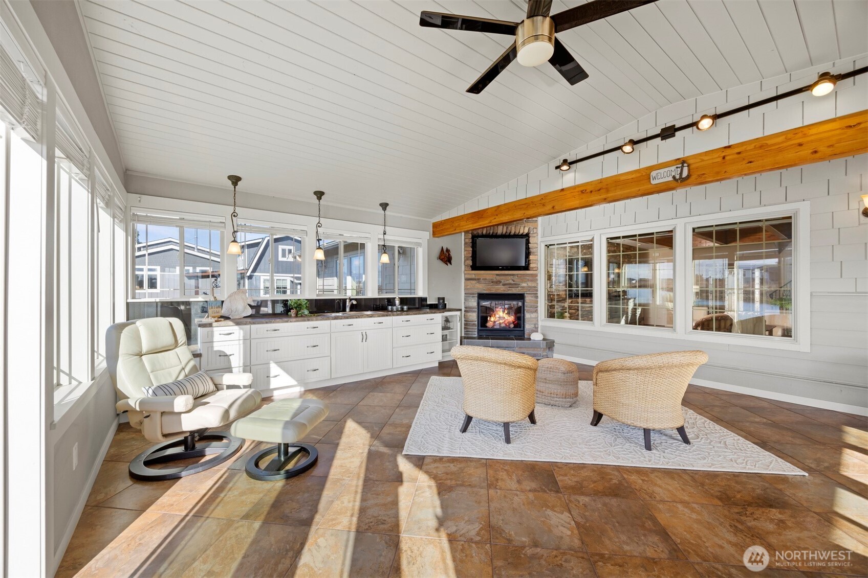 4121 Saltspring Drive , Ferndale, WA 98248