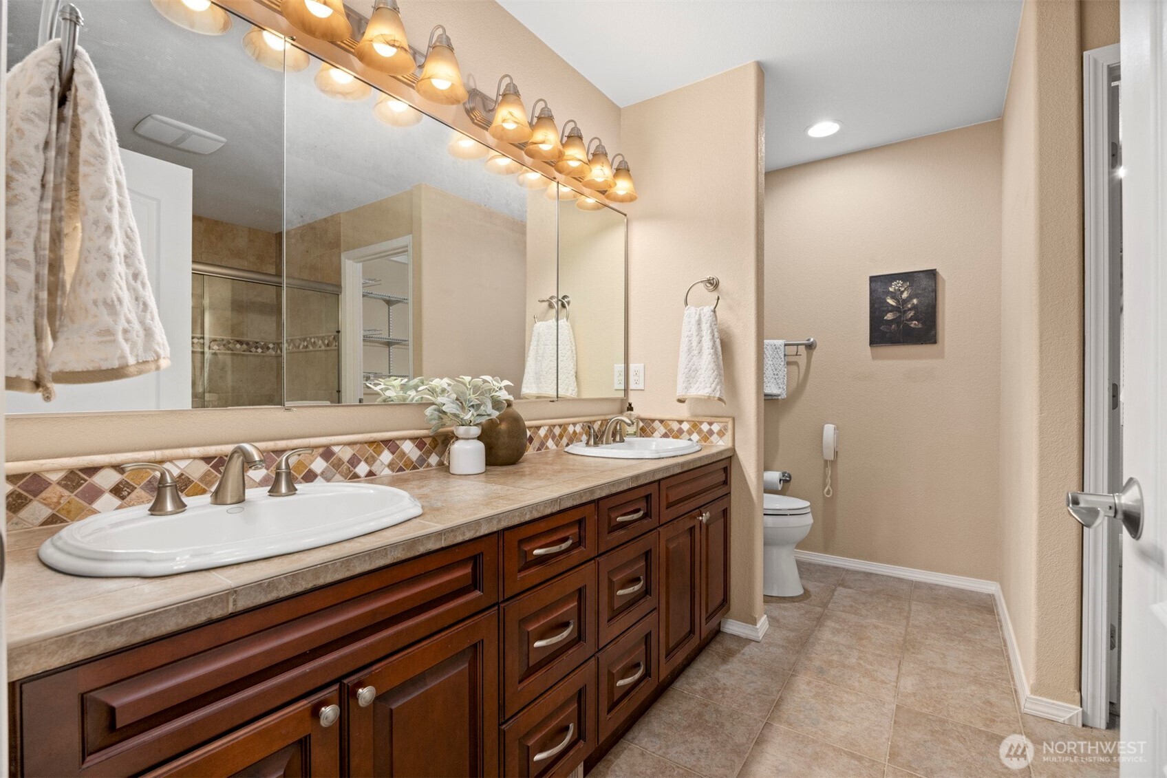 4121 Saltspring Drive , Ferndale, WA 98248