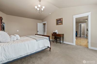 18323 121st Street E, Bonney Lake, WA 98391 - Photo 16