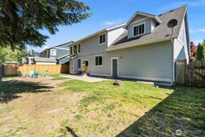 18323 121st Street E, Bonney Lake, WA 98391 - Photo 30