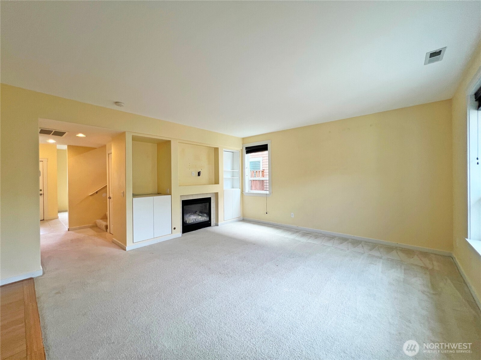 18542 97th Ave Court E, Puyallup, WA 98375