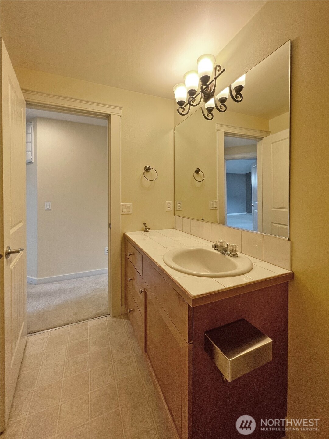 18542 97th Ave Court E, Puyallup, WA 98375