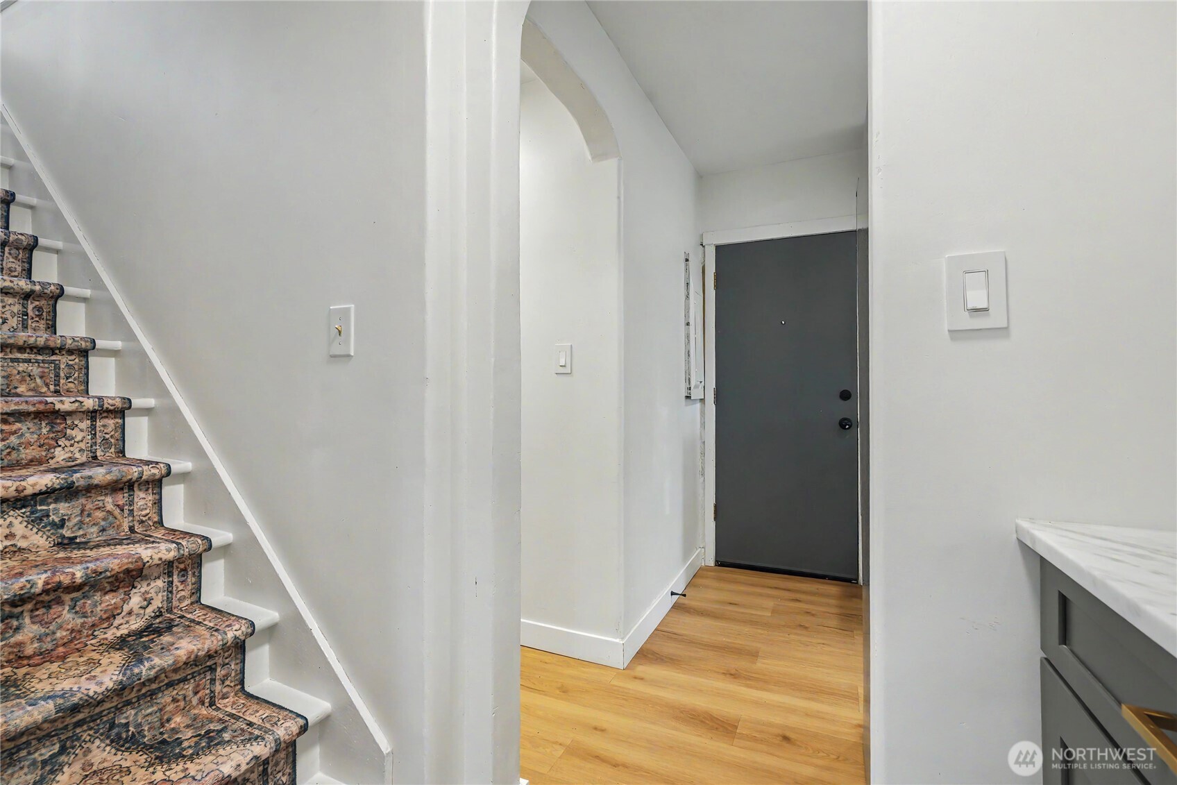 10106 16th Avenue S, Seattle, WA 98168
