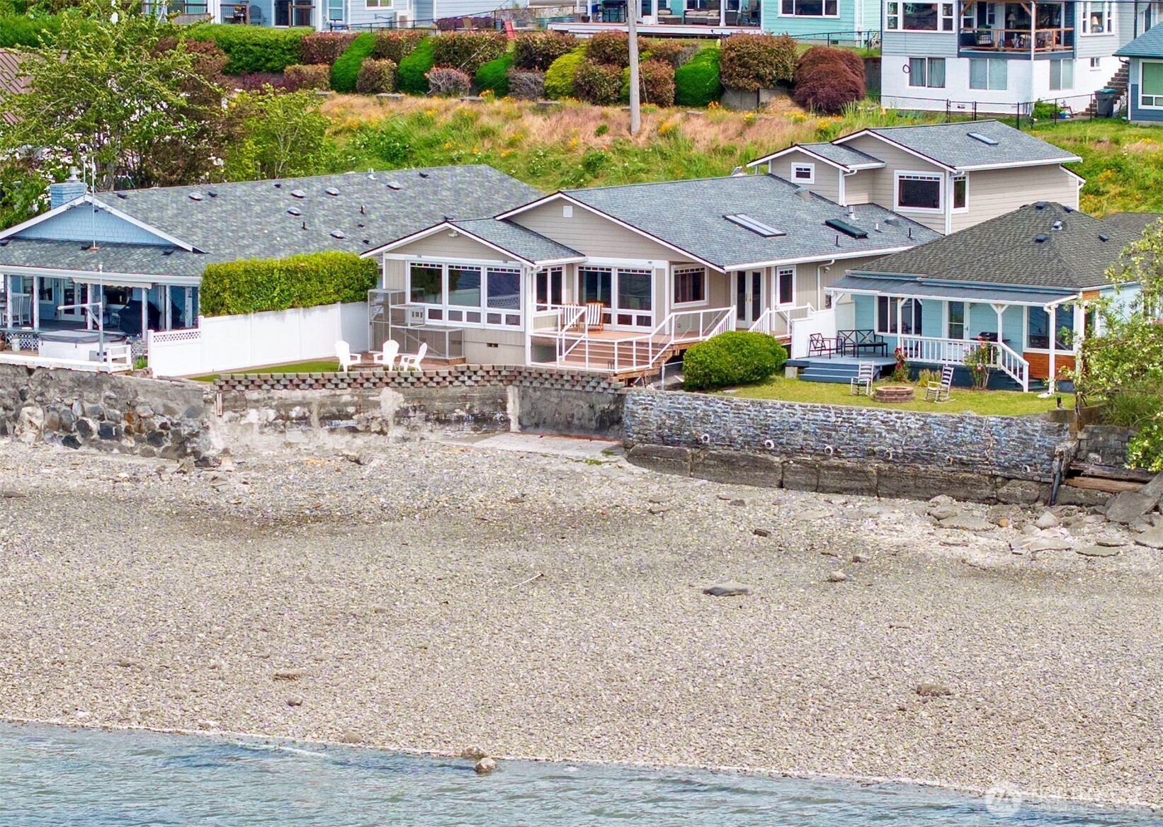 325 Shore Drive , Bremerton, WA 98310