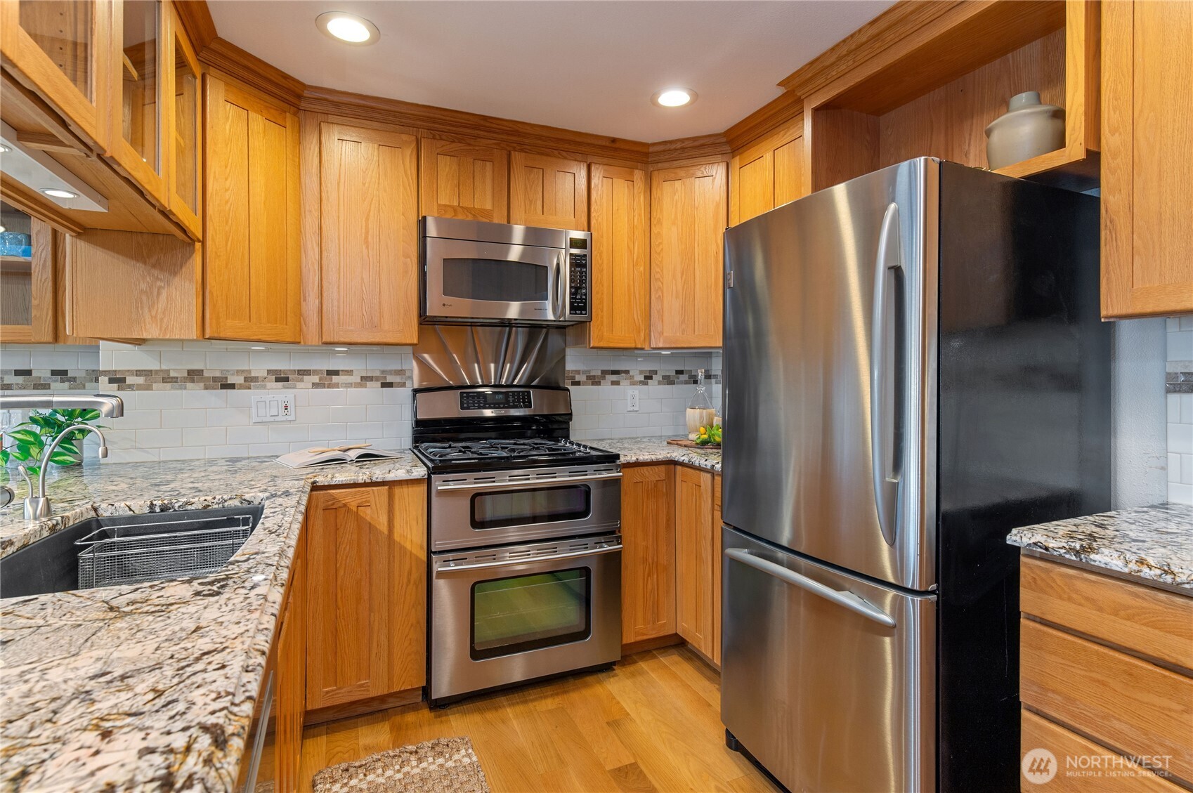 325 Shore Drive , Bremerton, WA 98310