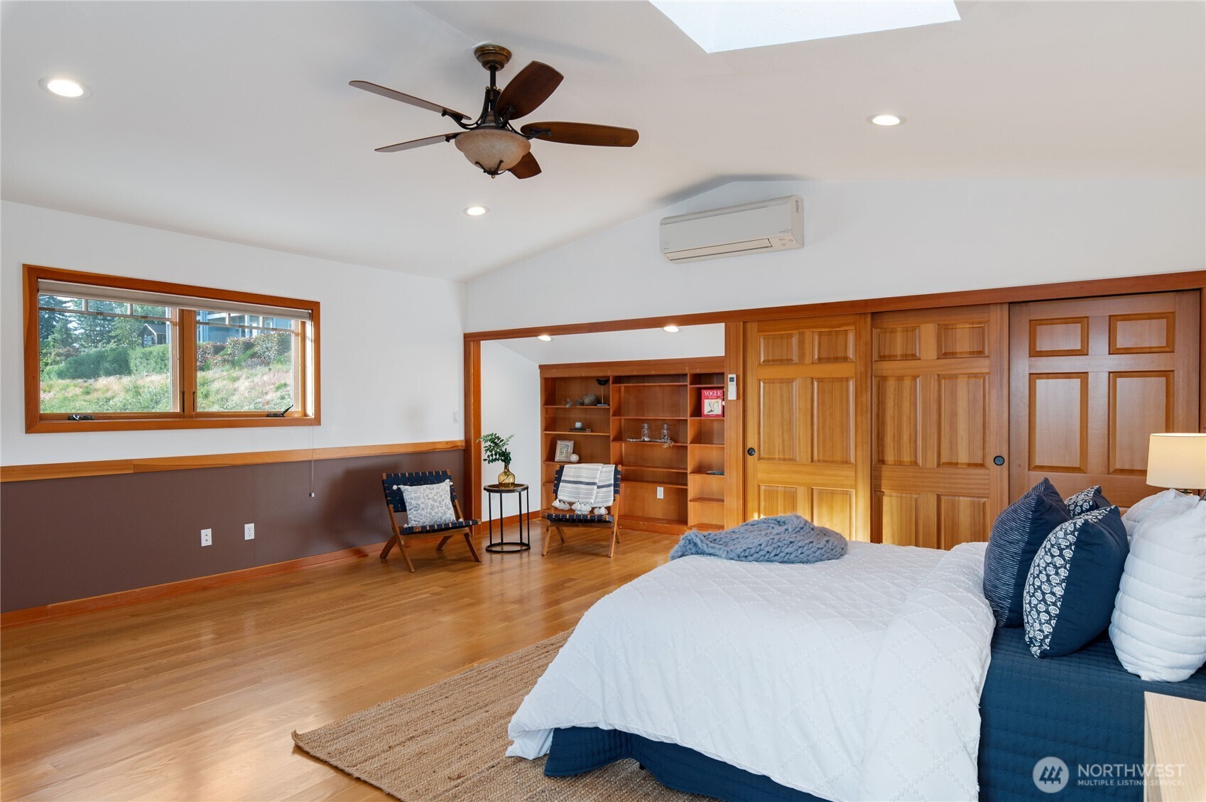325 Shore Drive , Bremerton, WA 98310
