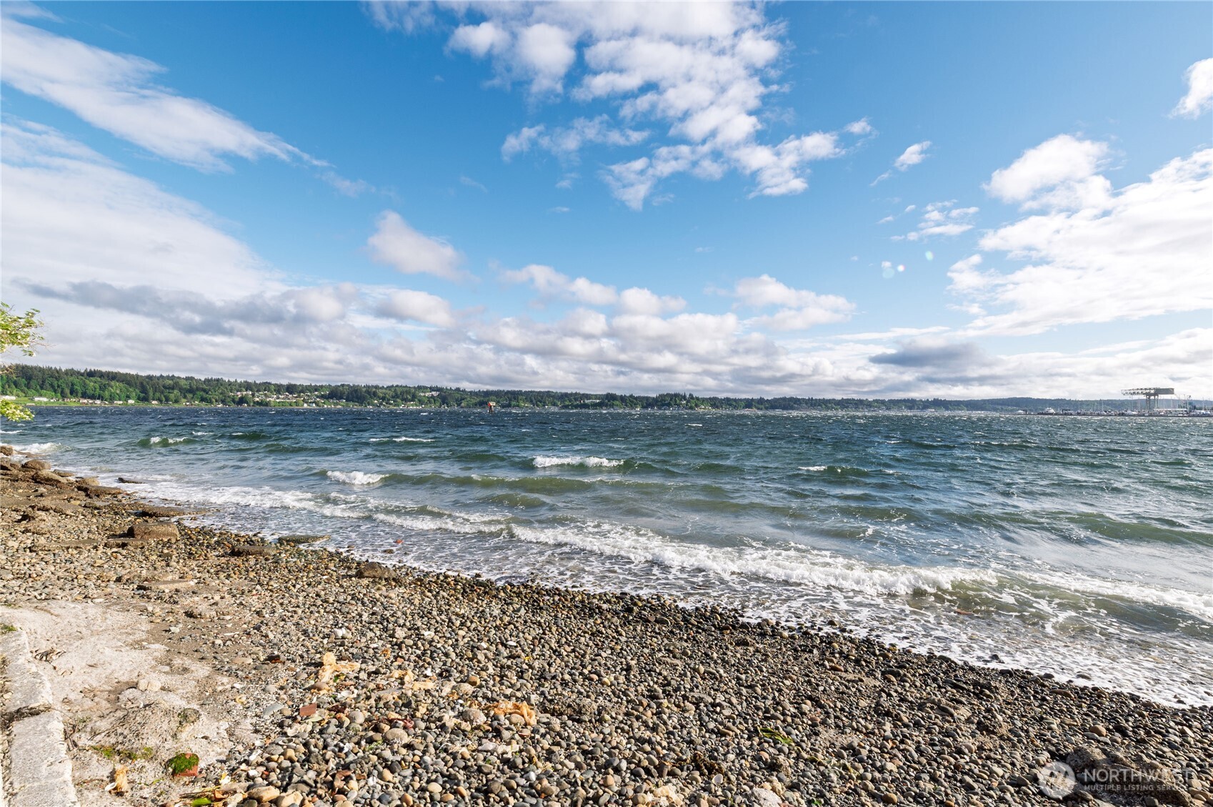 325 Shore Drive , Bremerton, WA 98310