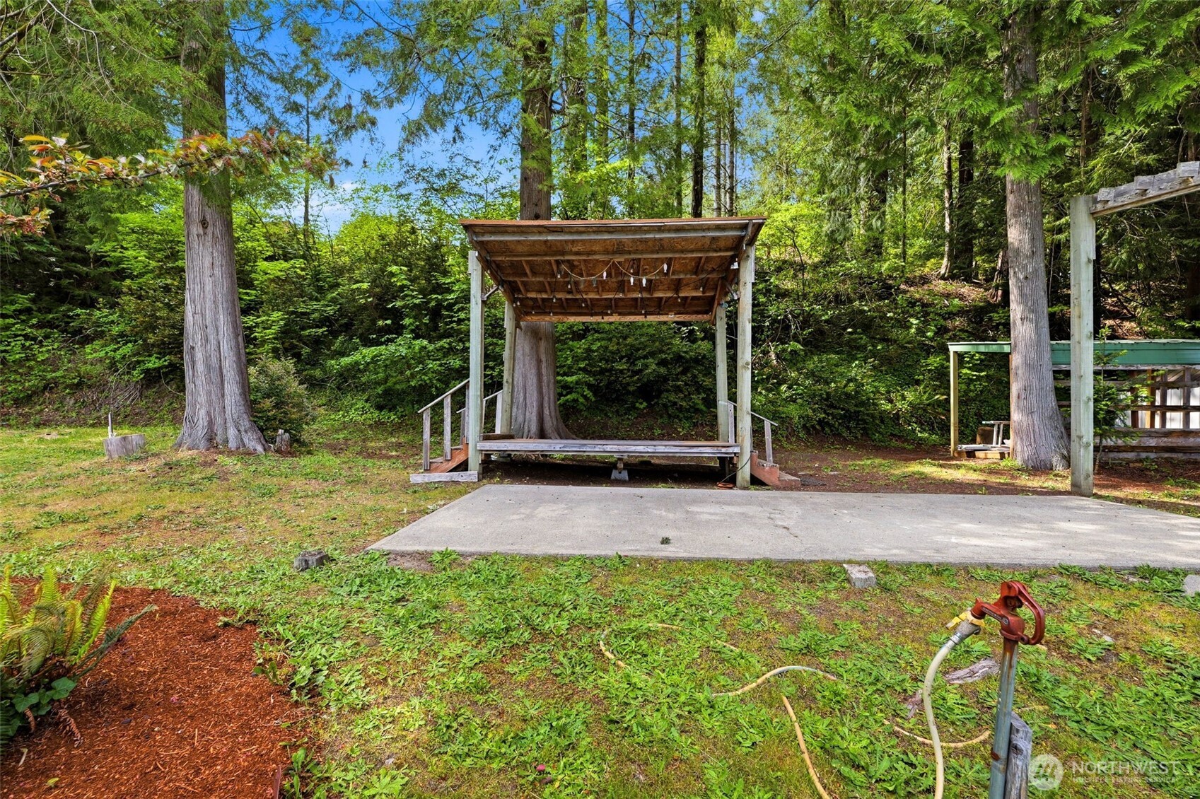 18158 E State Route 3 , Allyn, WA 98524