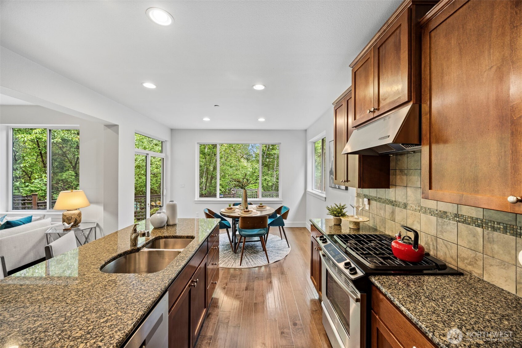 11108 180th Place NE, Redmond, WA 98052