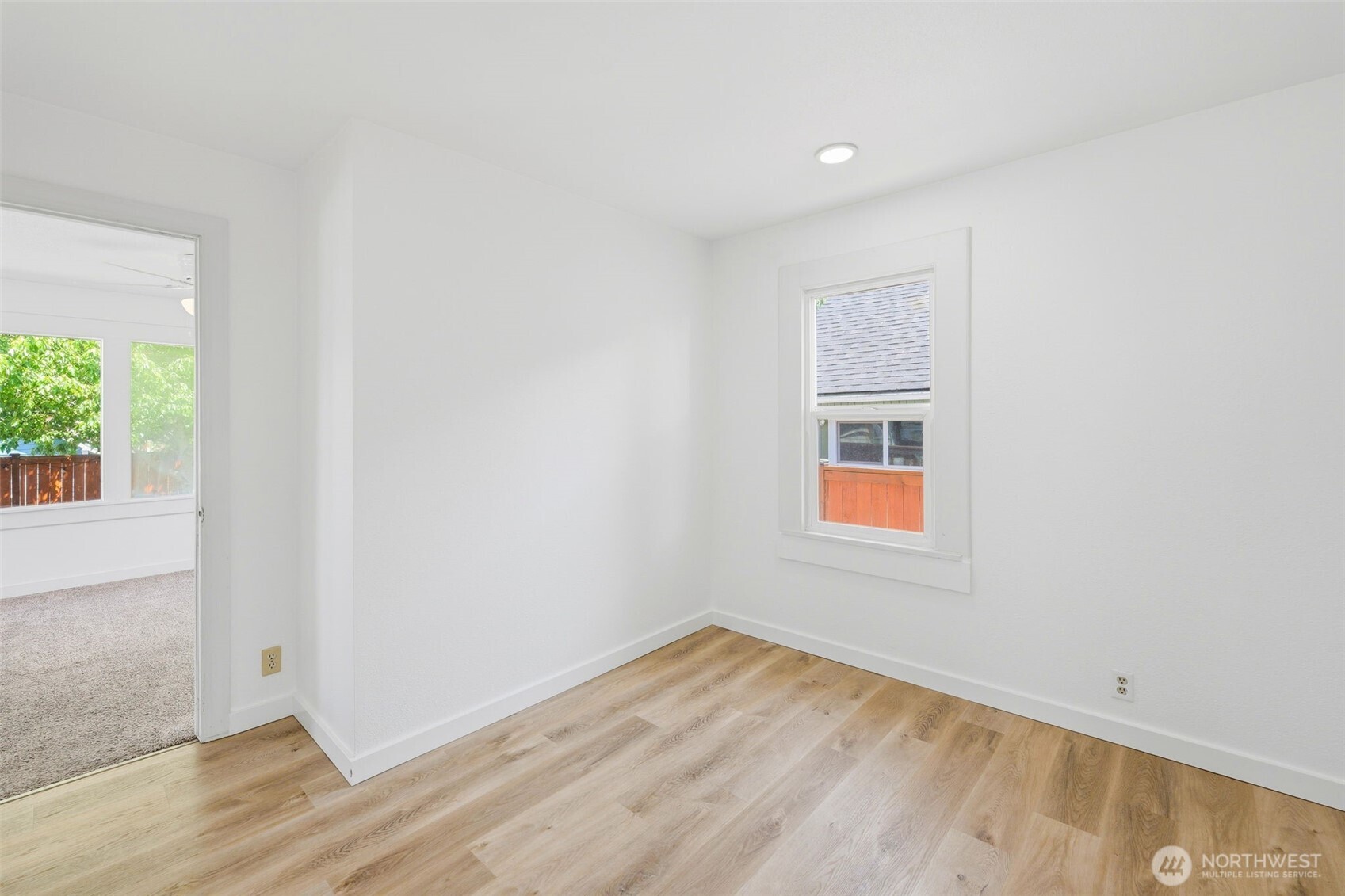 1046 5th Street , Bremerton, WA 98337