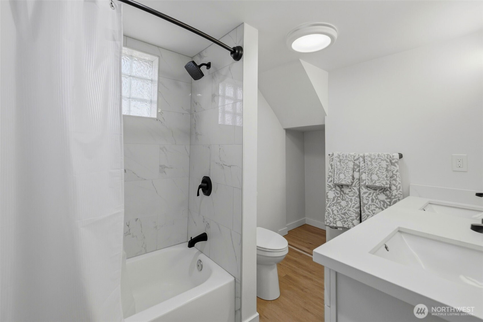 1046 5th Street , Bremerton, WA 98337