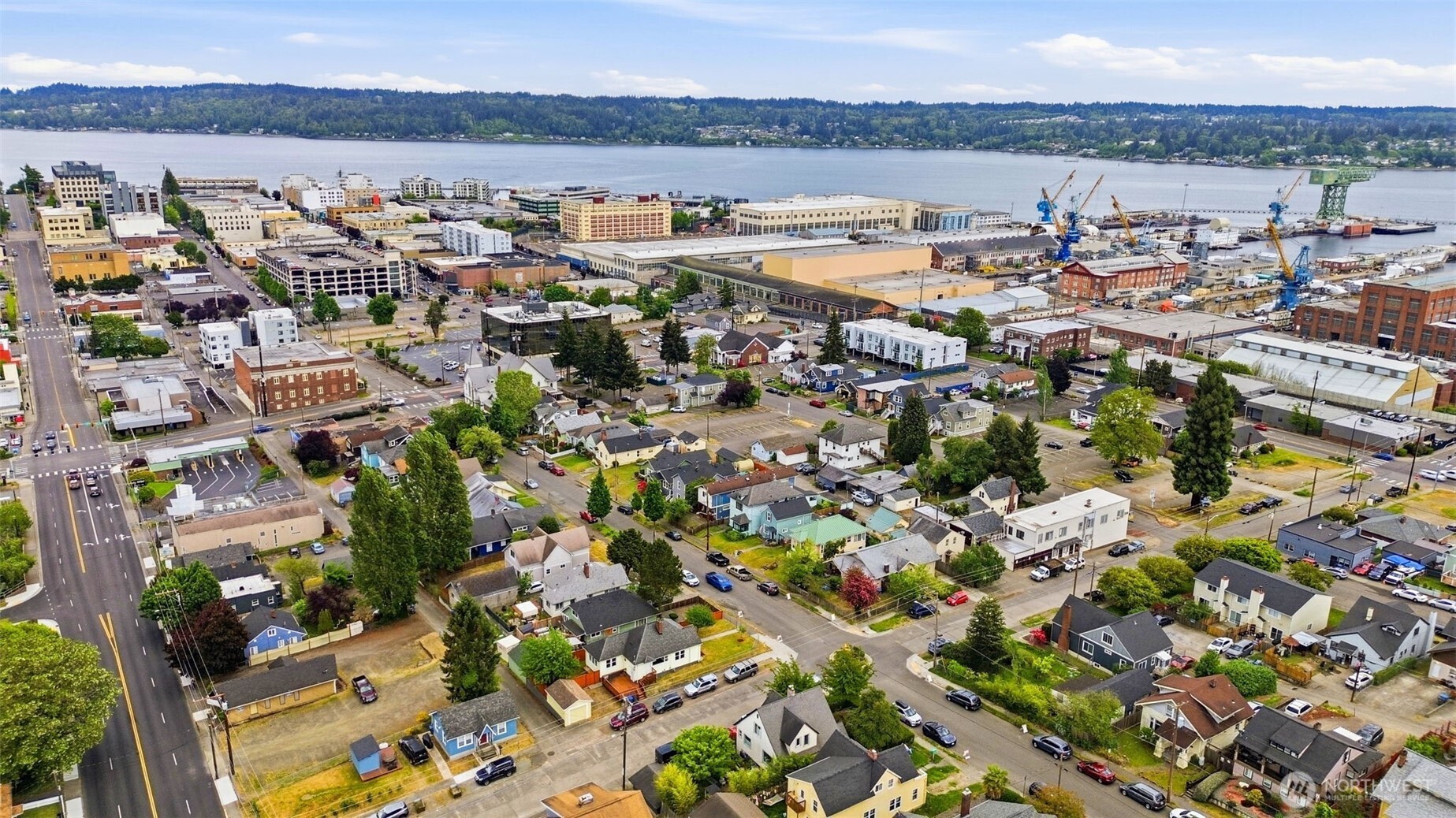 1046 5th Street , Bremerton, WA 98337