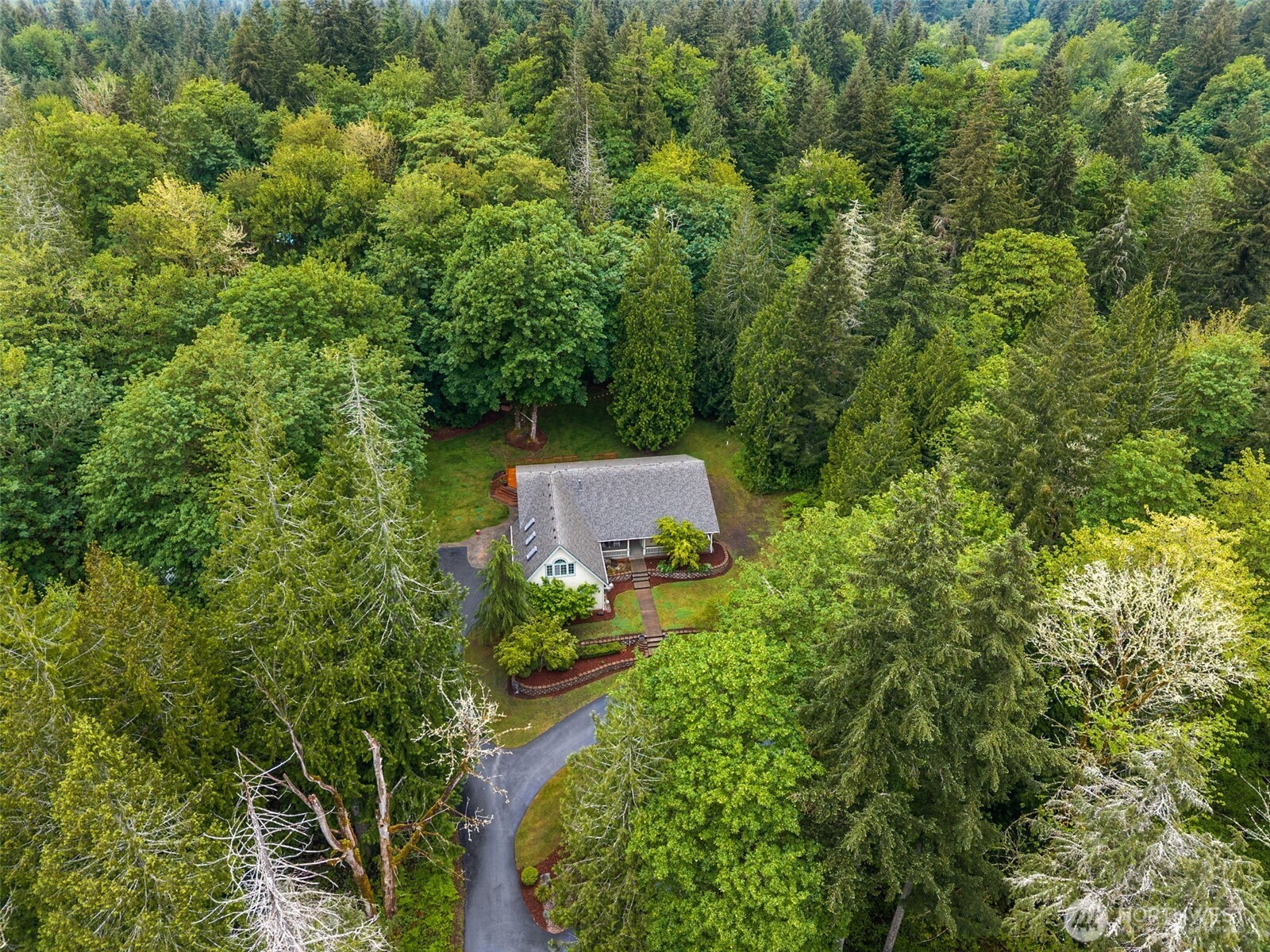 2530 106th Lane SE, Olympia, WA 98501