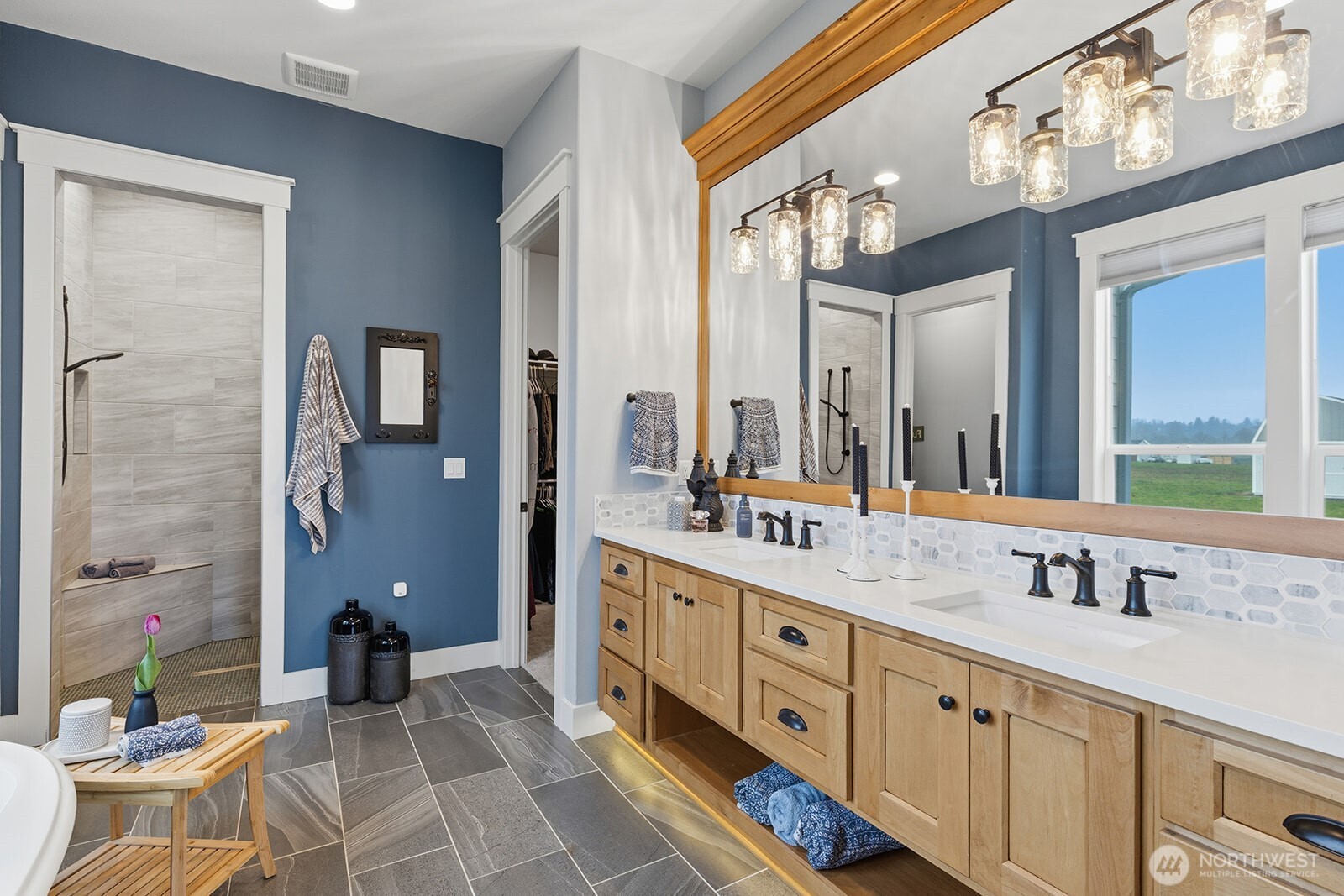 408 Tulip Lane , Woodland, WA 98674