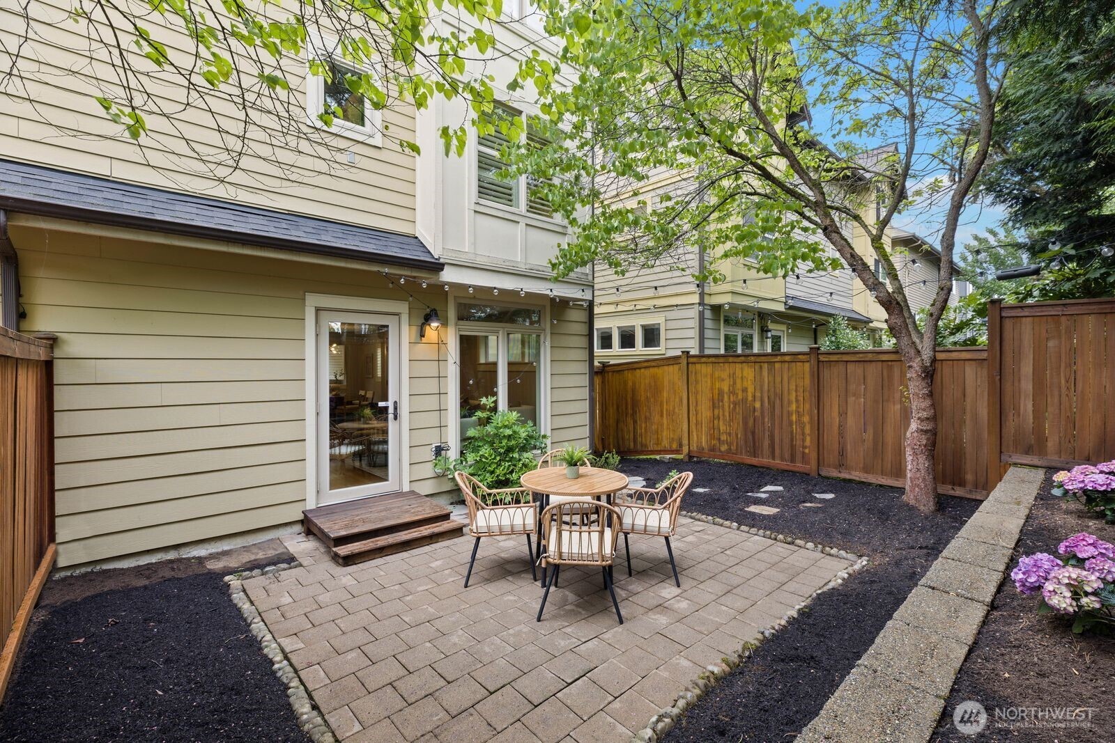 3122 Franklin Avenue E #B, Seattle, WA 98102
