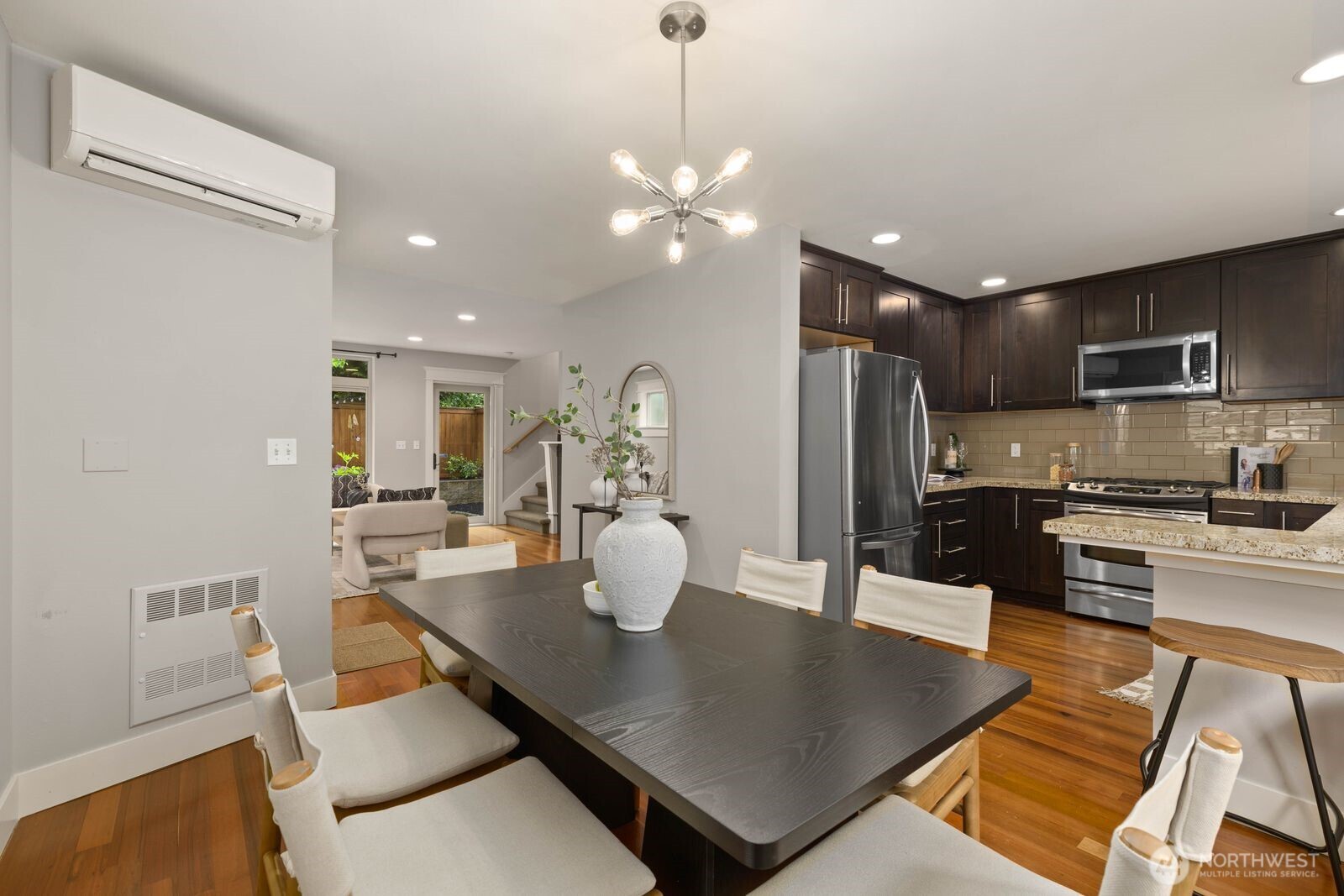 3122 Franklin Avenue E #B, Seattle, WA 98102