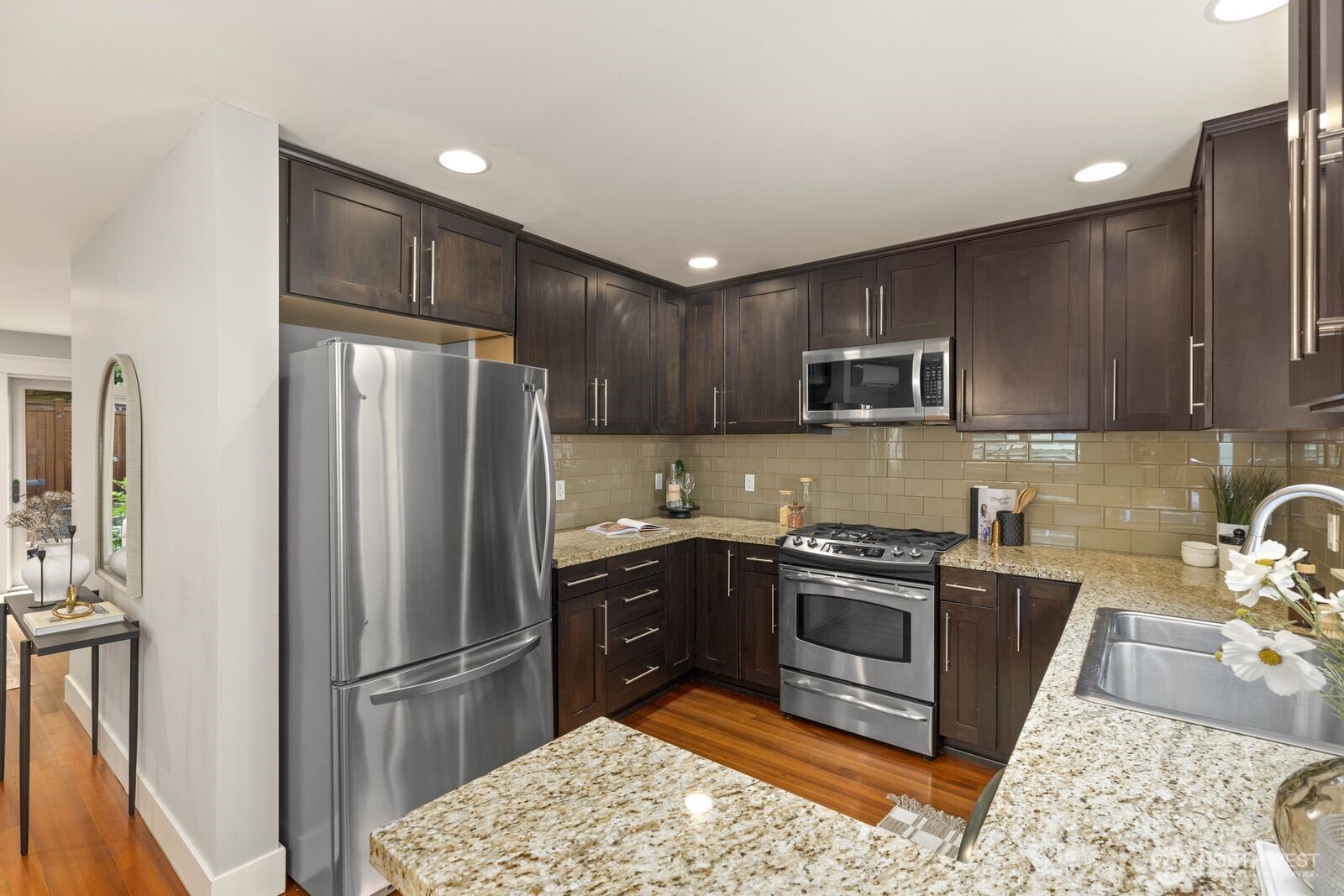 3122 Franklin Avenue E #B, Seattle, WA 98102