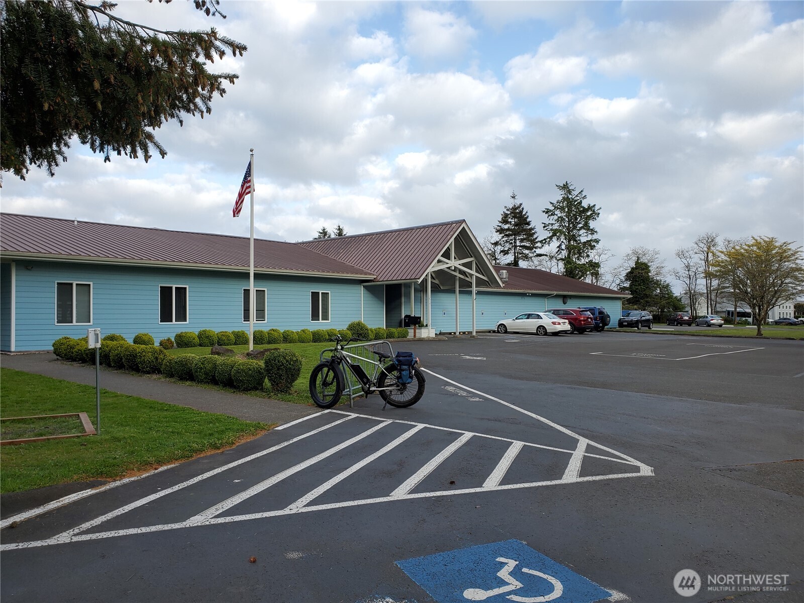 765 Duck Lake Drive SE, Ocean Shores, WA 98569