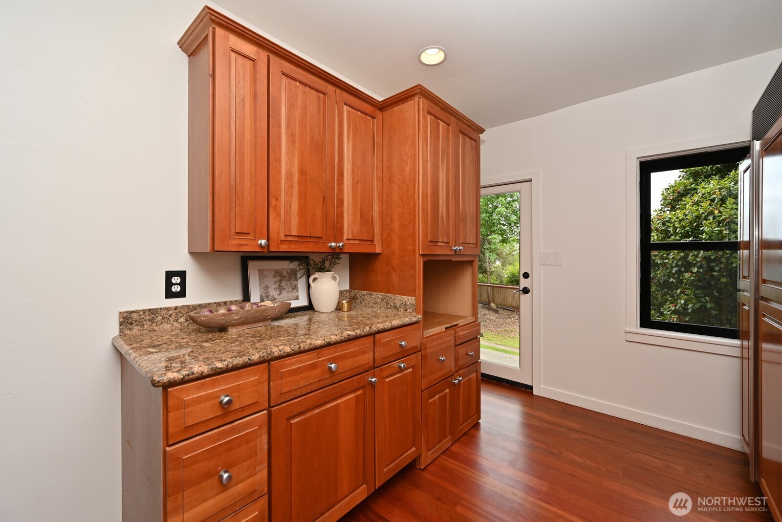 1543 31st Avenue S, Seattle, WA 98144