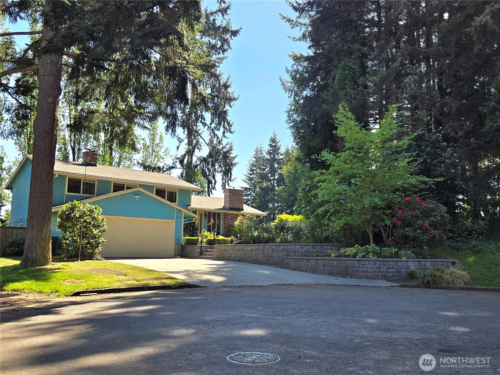 313 NE 191 Street , Shoreline, WA 98155