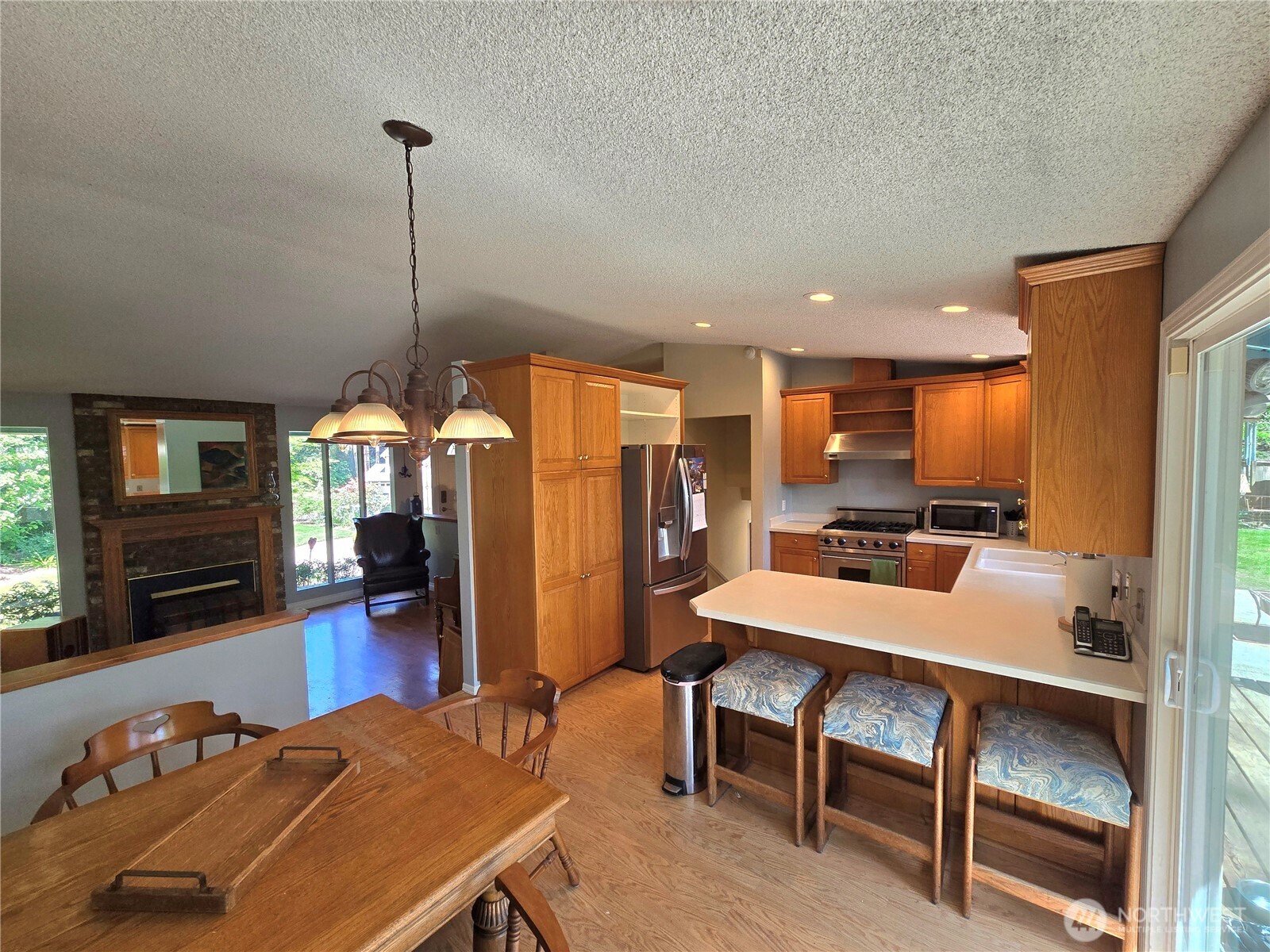 313 NE 191 Street , Shoreline, WA 98155