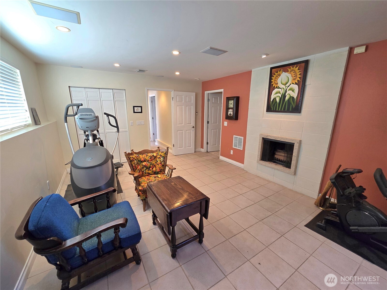 313 NE 191 Street , Shoreline, WA 98155