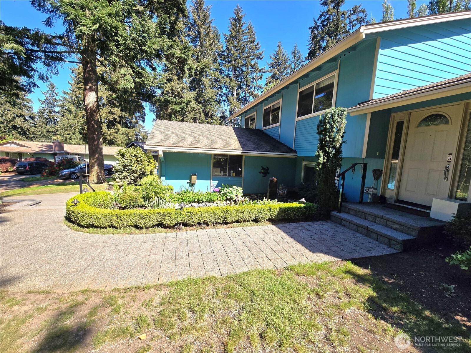 313 NE 191 Street , Shoreline, WA 98155