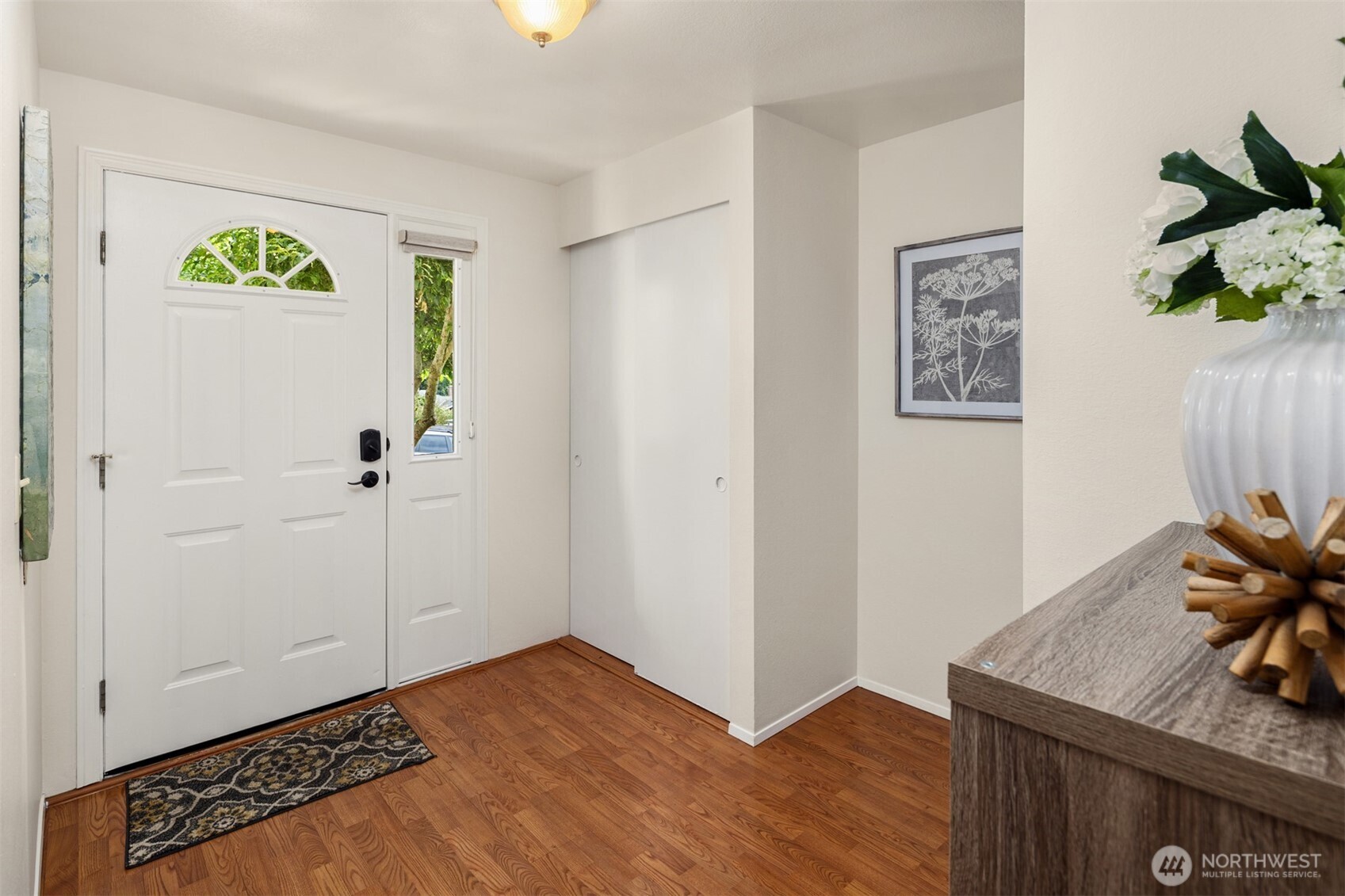15721 44th Avenue W #B3, Lynnwood, WA 98087