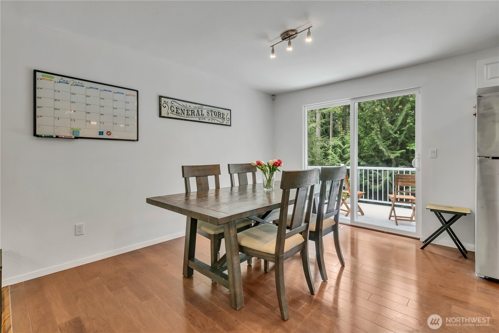 17536 201st Avenue NE, Woodinville, WA 98077