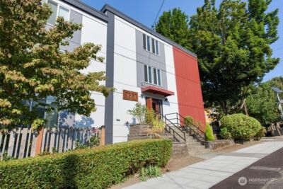 3661 Phinney Ave N #204, Seattle, WA 98103