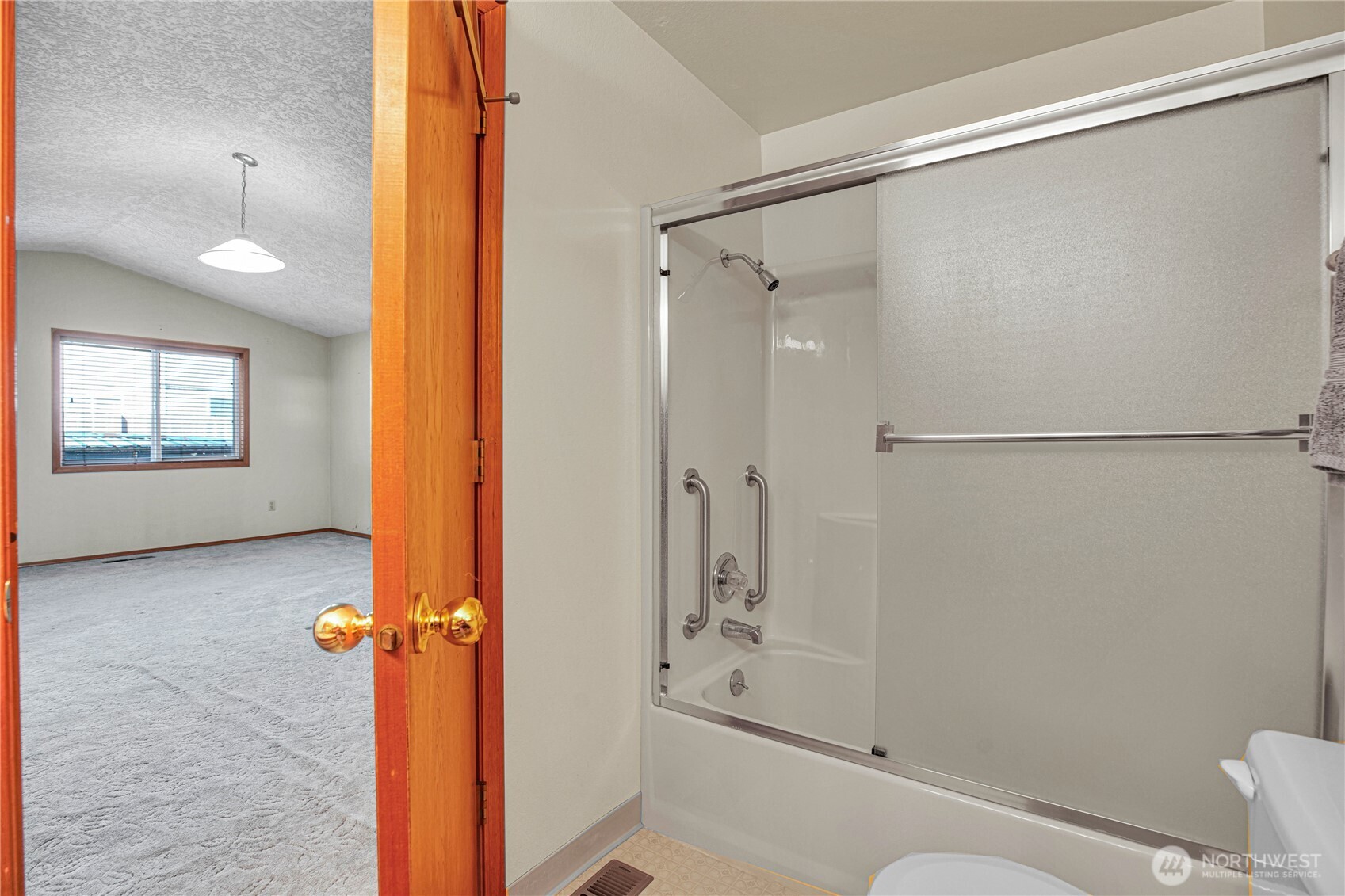 3802 NE 157th Avenue , Vancouver, WA 98682