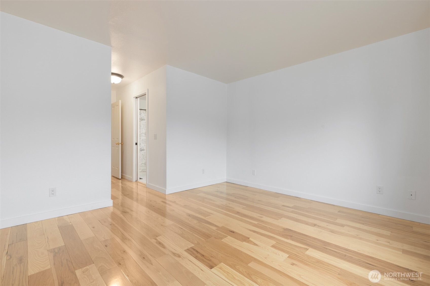 13332 SE 177th Court , Renton, WA 98058-7888