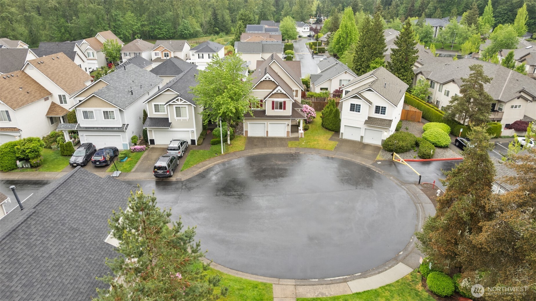 13332 SE 177th Court , Renton, WA 98058-7888