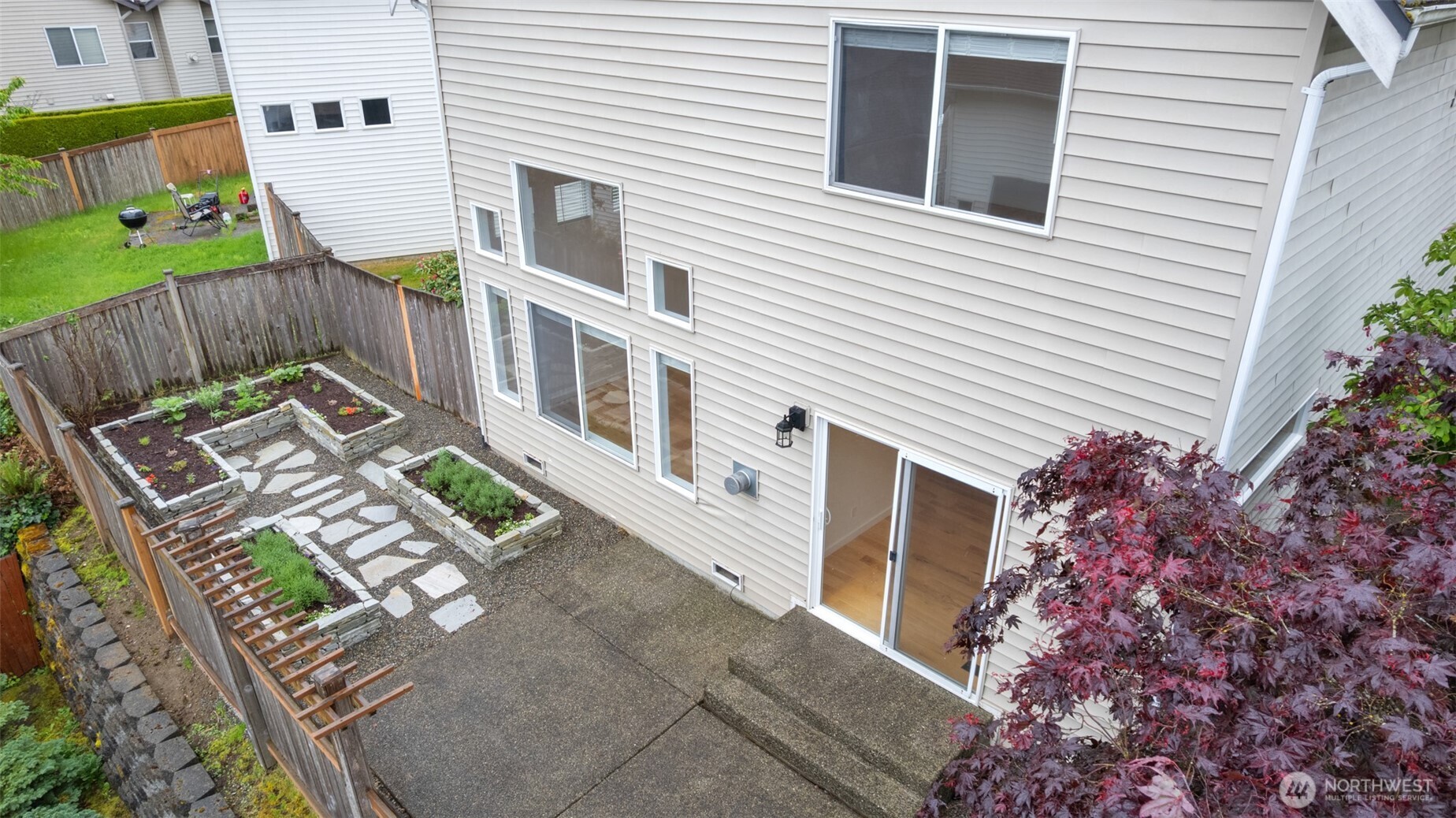 13332 SE 177th Court , Renton, WA 98058-7888