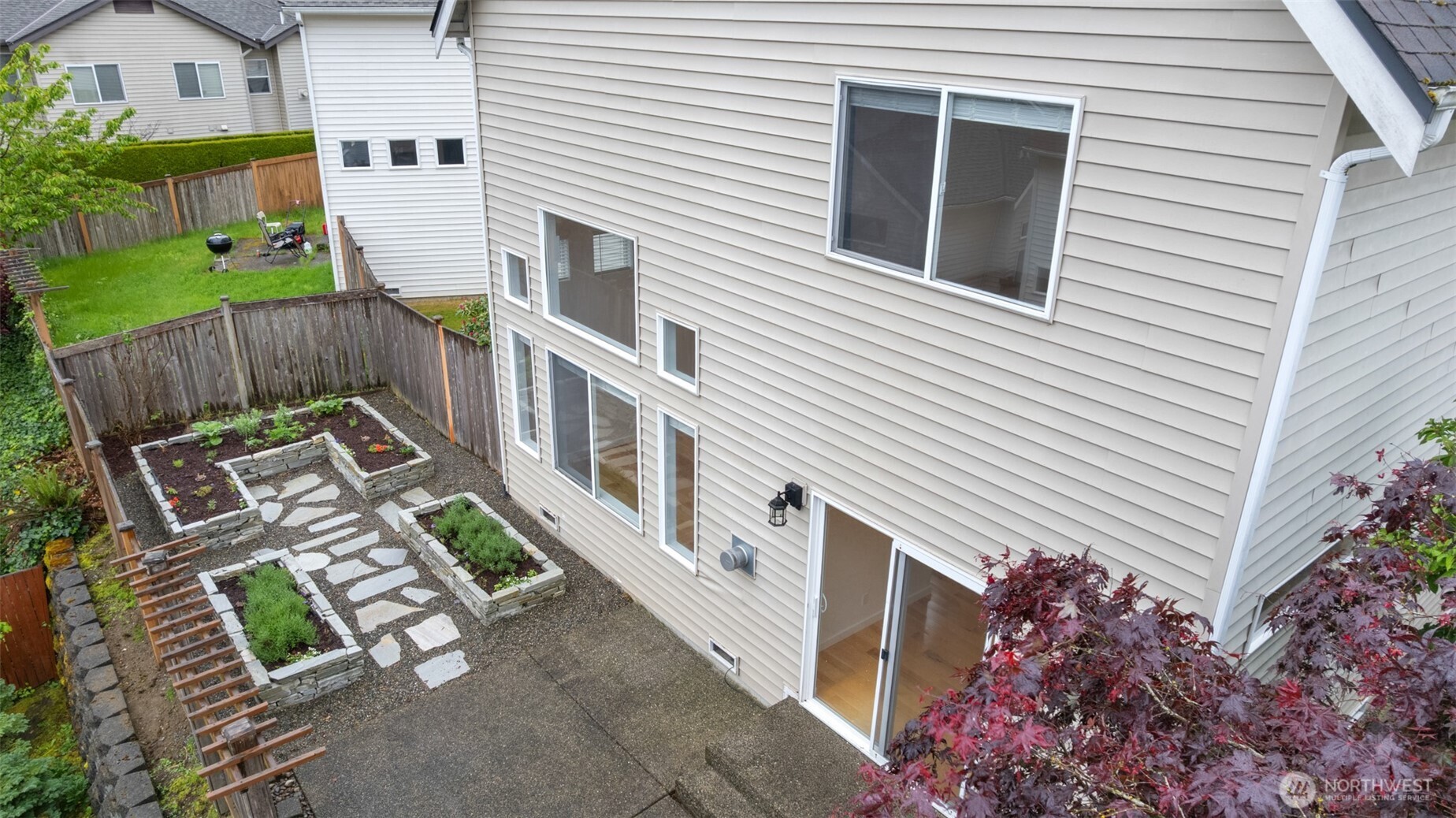 13332 SE 177th Court , Renton, WA 98058-7888