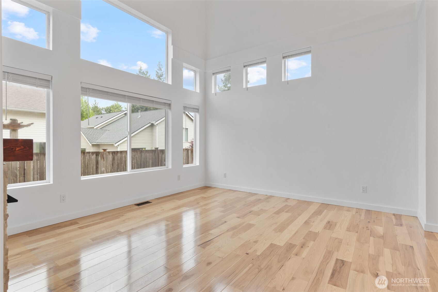 13332 SE 177th Court , Renton, WA 98058-7888