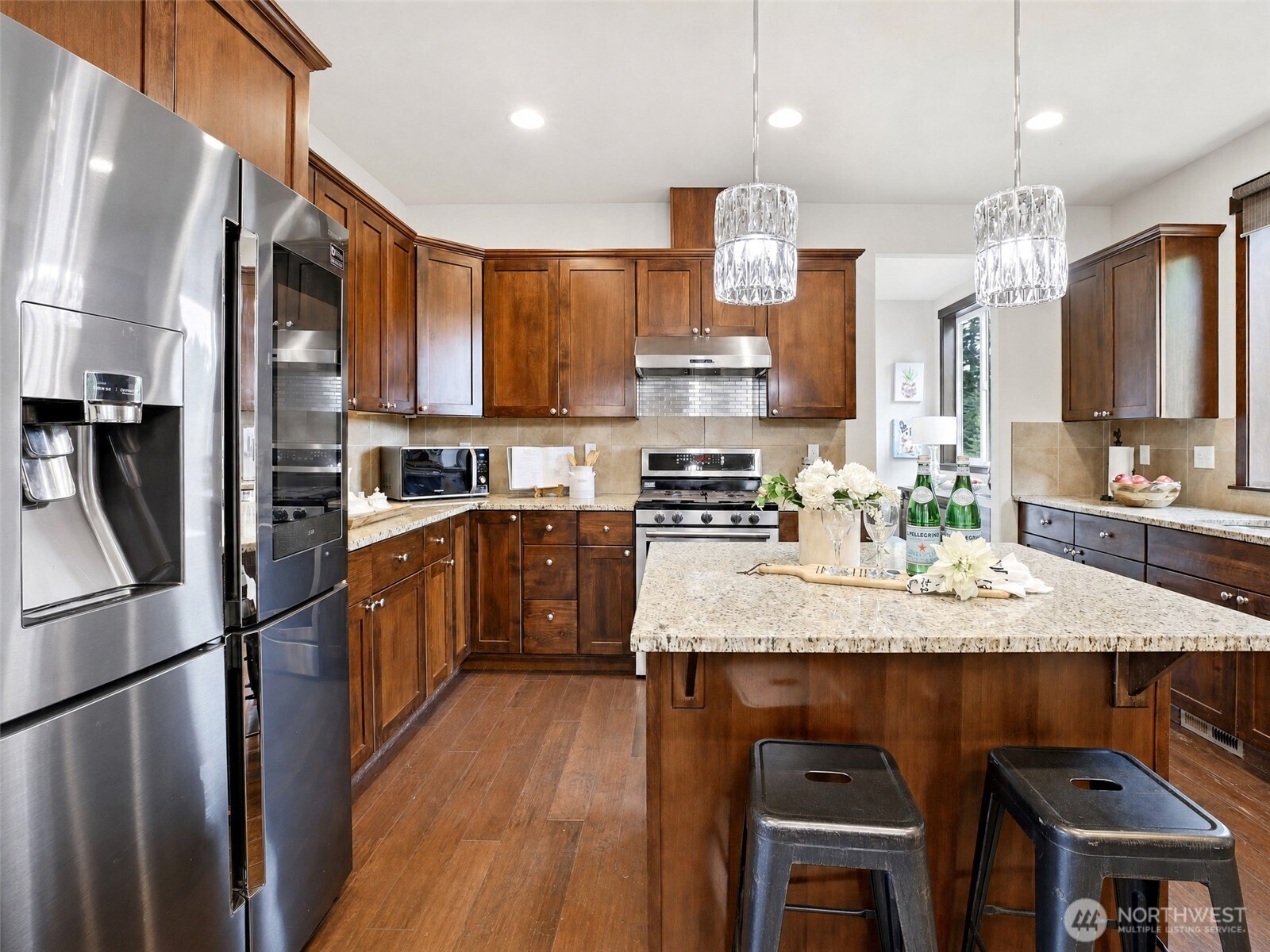 21002 61st Avenue W, Lynnwood, WA 98036