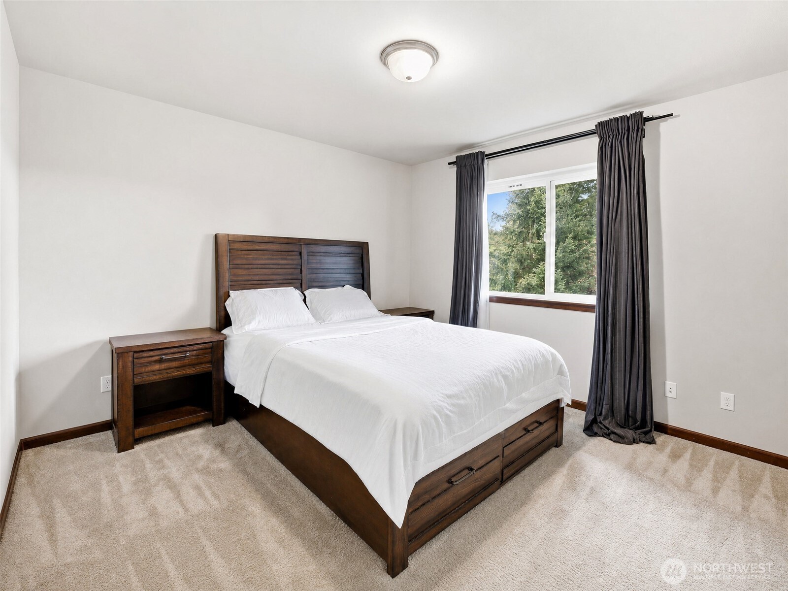 21002 61st Avenue W, Lynnwood, WA 98036