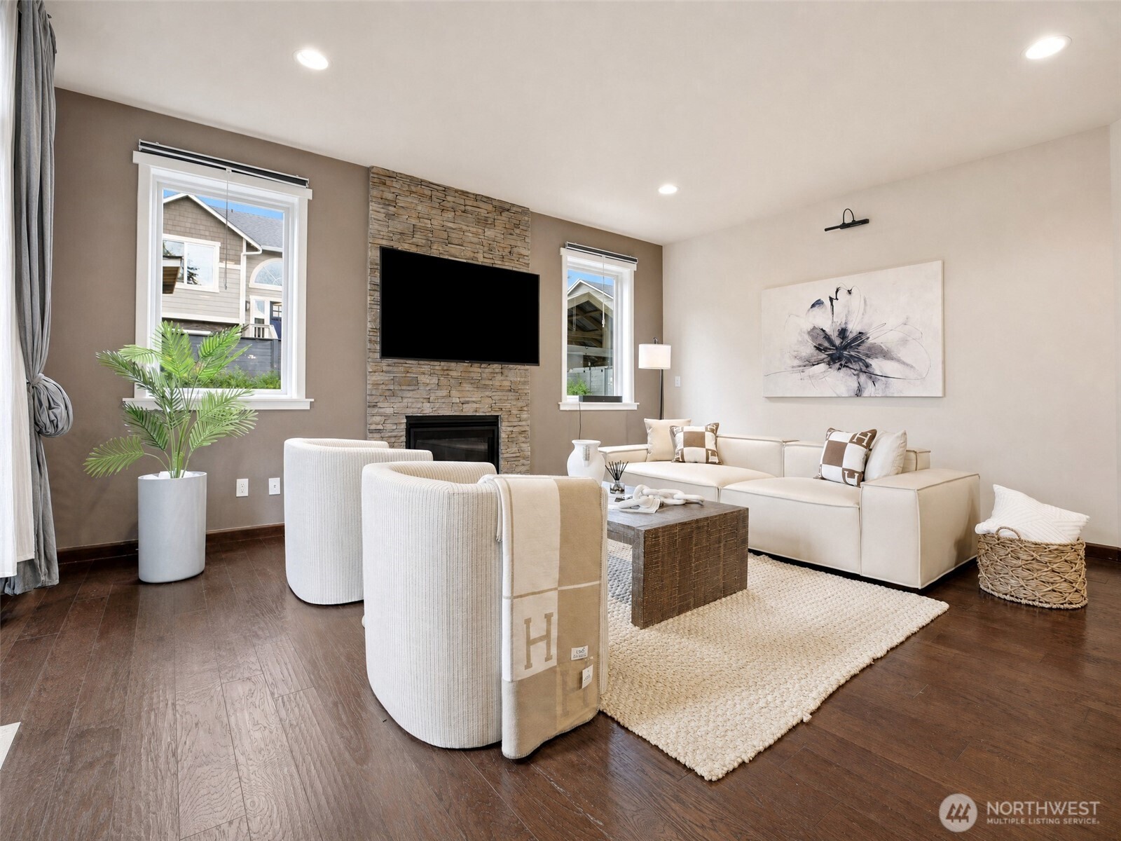 21002 61st Avenue W, Lynnwood, WA 98036