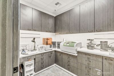 15419 NE 20th Street , Bellevue, WA 98007 - Photo 13