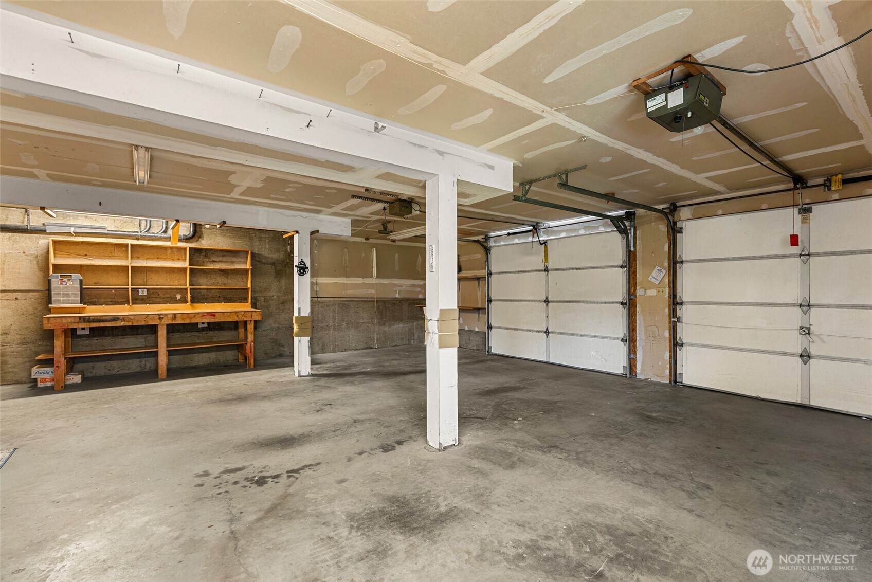 9950 North Road , Leavenworth, WA 98826