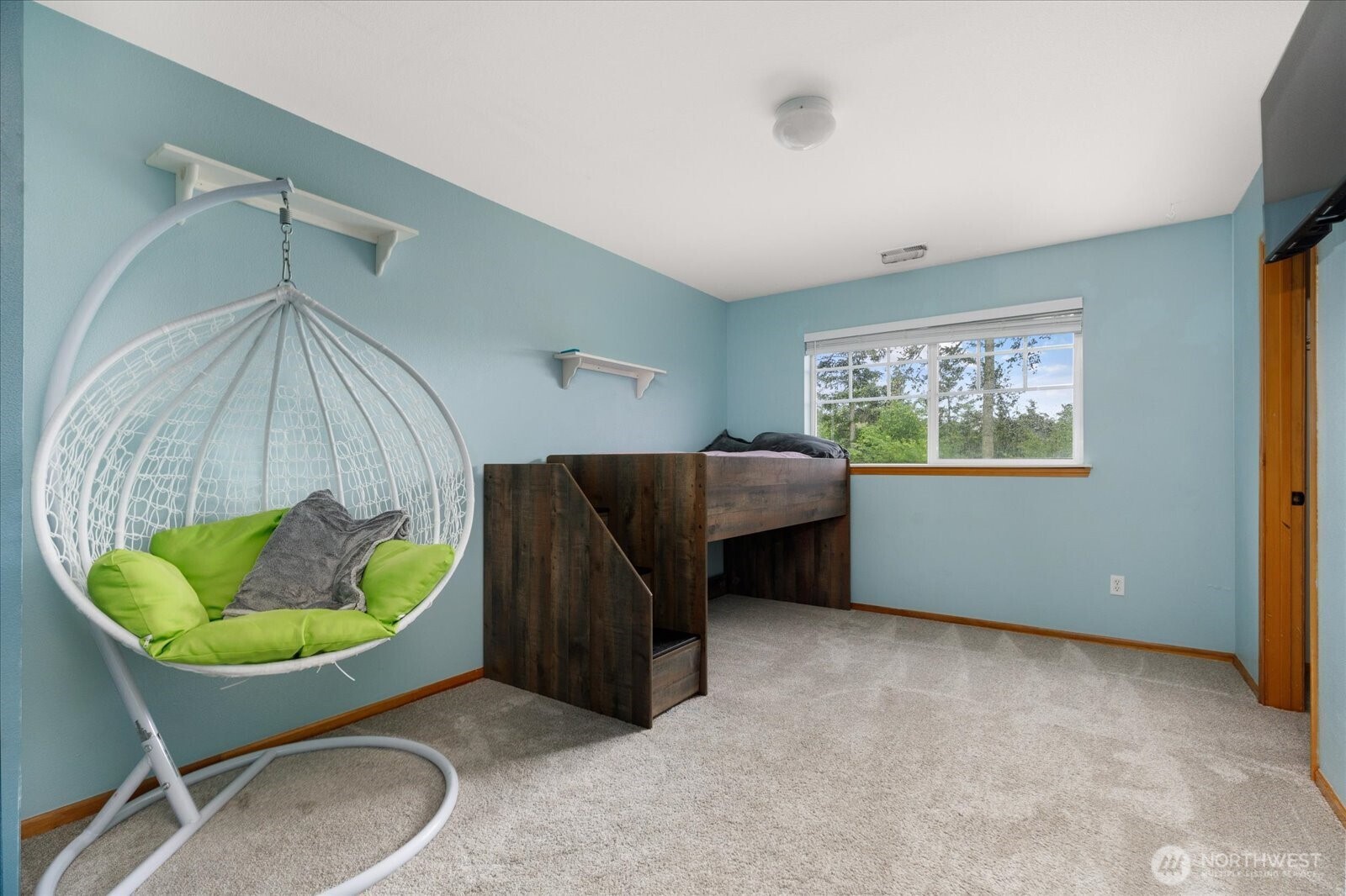 1958 SW Rock Rose Drive , Oak Harbor, WA 98277