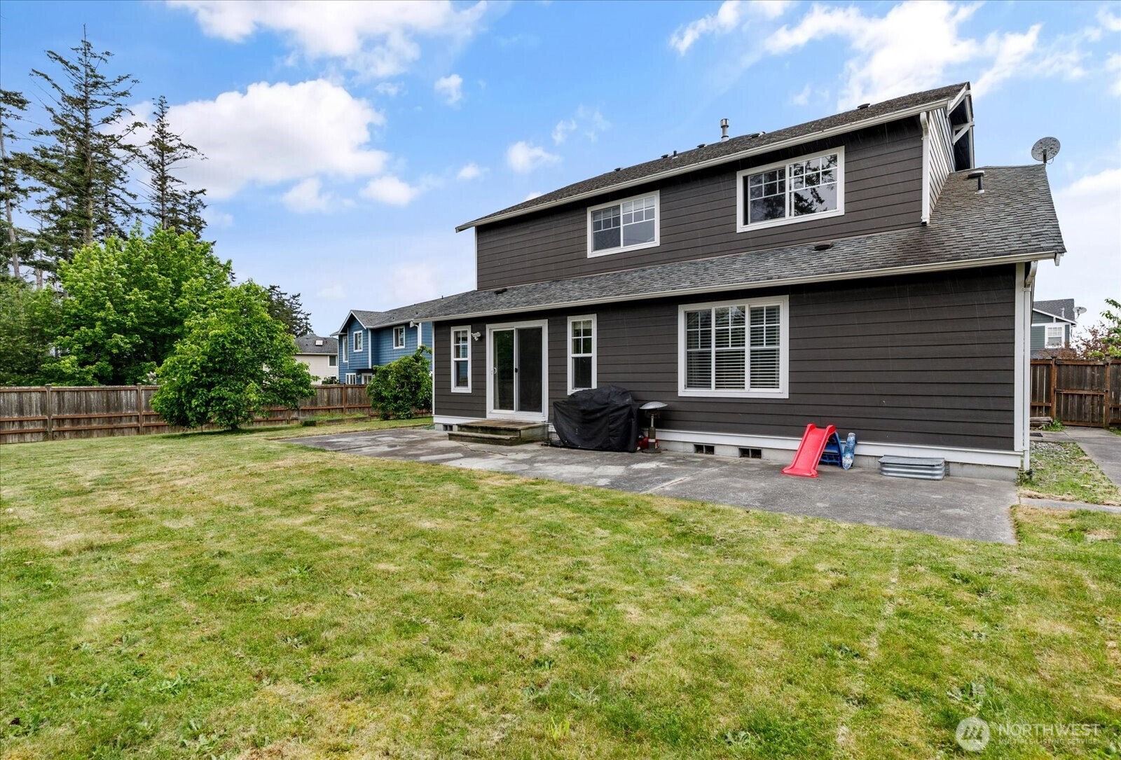 1958 SW Rock Rose Drive , Oak Harbor, WA 98277