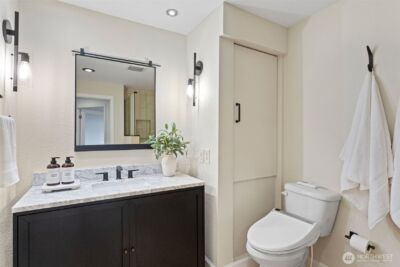 5525 Highland Drive , Bellevue, WA 98006 - Photo 22