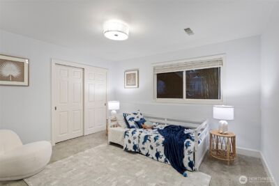 5525 Highland Drive , Bellevue, WA 98006 - Photo 28