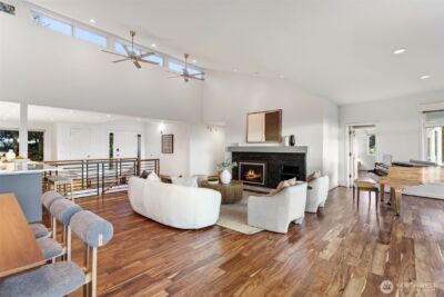 5525 Highland Drive , Bellevue, WA 98006 - Photo 10