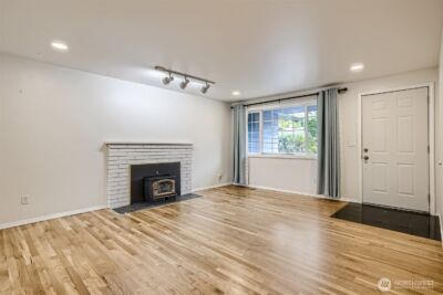 14379 104th Avenue NE, Kirkland, WA 98034 - Photo 3