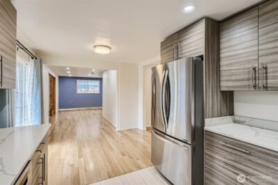14379 104th Avenue NE, Kirkland, WA 98034 - Photo 8